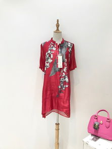 品牌女裝與鞋帽批發(fā)新趨勢 海波依爾夏裝休閑時尚貨源走份解析